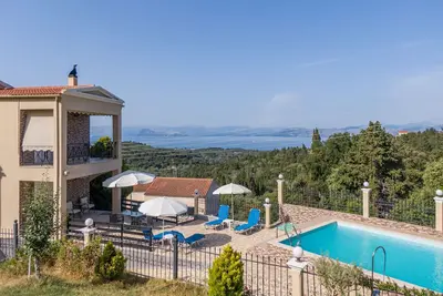 Image de Appartement 'Villa Spartera Sea View' avec vue sur la mer, Wi-Fi et climatisation