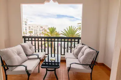 Image de Perle Marina - Piscine - Luxe - 4 Px