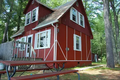 Image de 3br Waterfront Cottage on Thompson Lake, Pine Point Road, Oxford, Me