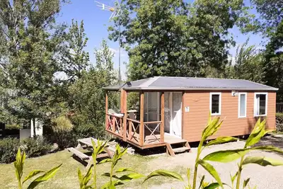 Image de Mobil-home Standard 28m² 2 chambres - climatisation + Tv + terrasse 4 personnes
