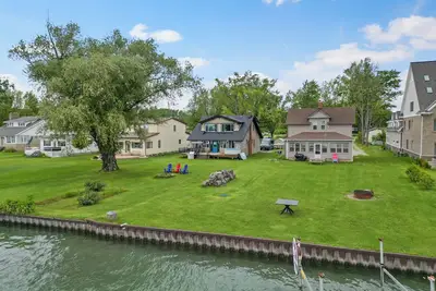 Image de Stunning views at St Clair Blues, Hot Tub, Kayak