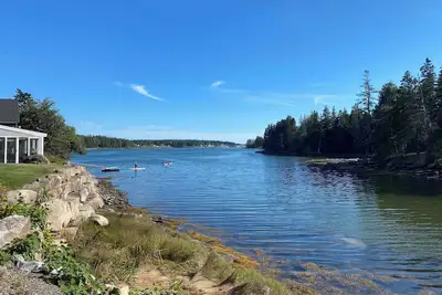 Image de Bass Harbor Artist Retreat with Barn Studio in Acadia National Park