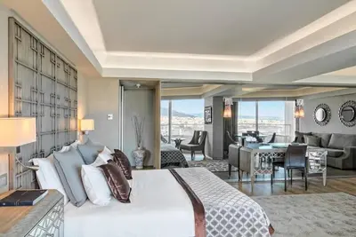 Image de Divine 1br Suite overlooking the Athenian Riviera