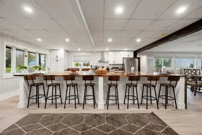 Image de “Whitewaters-Main+Genoa” on Oneida Lake/Sleeps 19