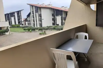 Image de Appartement Coquet Proche Plage, Quartier Calme, Parking Privé