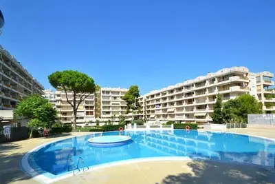 Image de Appartement Costa Daurada: Plage à 50m, 6 pers, Wifi, Centre Salou, Proche Port Aventura