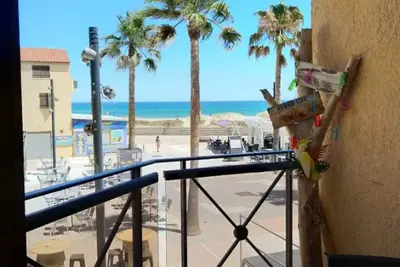 Image de appartement vue mer avec accès direct a la mer