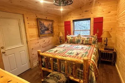 Image de Roscoe Christmas House on the Beaverkill River with private fly fishing access!