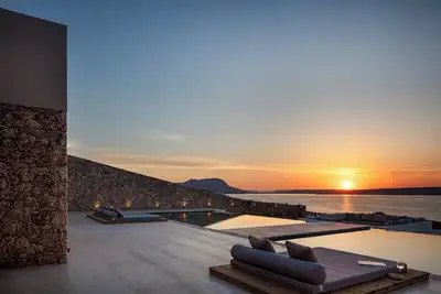 Image de DioNysos Boutique Villa