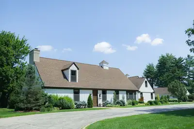 Image de Blacksmith Lodge at The Morris Estate in Southwest Michigan