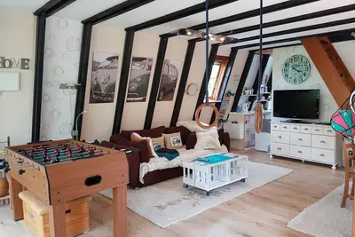 Image de Familienfreundliche Wohlfühloase mit Grill, Garten, Trampolin, Terrasse und Pool