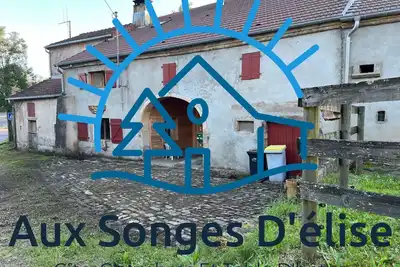 Image de Aux Songes d'Élise, une, maison familiale au coeur du plateau des Mille Étangs