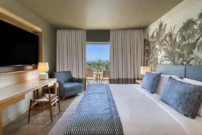 Image de Breathtaking Vilamoura Apartment | Apartment Conrad | Double Room | Furnished Balcony | Shared Outdoor and Indoor swimming pool | Shared Fitness Centre and Sauna | Common Lounge and Garden | Praia Da Falésia, Apartado