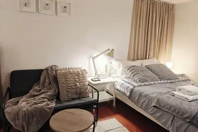 Image de Family friendly 3br/2ba Vancouver Home with Ev Charging – 10 Min to Downtown