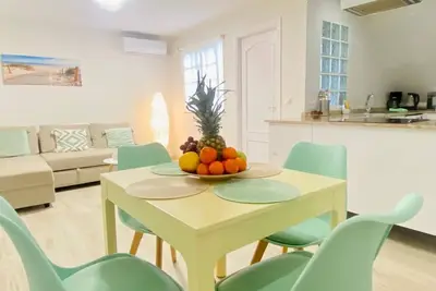 Image de Marbella Dream: Centro & Beach/ 6 personas