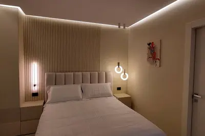 Image de Romantic Junior Suite with Canal View a stone's throw from Corso Vittorio Emanuele
