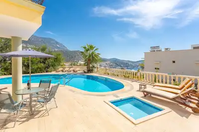 Image de 2 Bedroom sea view Kalkan in the center - Cactus