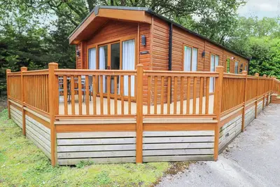 Tawny Owl Lodge, family friendly, with a garden in Windermere