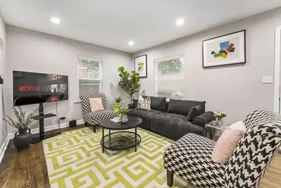 Image de Game Room + Outdoor Bbq Grill | Lcp Collection