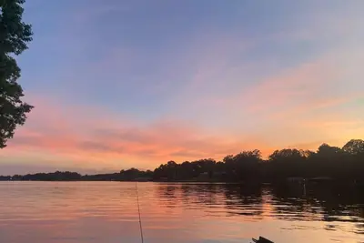 Image de The Sugar Shack Cabin on Weiss Lake