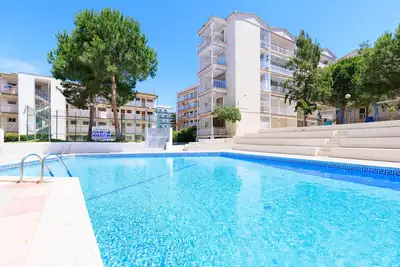 Image de Appartement central et accueillant avec piscine 191 Uhc Sayonara