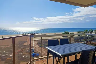 Image de Canet-en-Roussillon : T3 spacieux, 6 personnes, terrasse panoramique