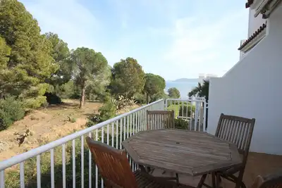 Image de Cap Ras V 1-1 Apartamento con vistas al mar, a tan sólo 50m de la playa.