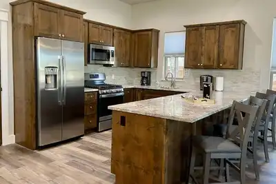 Image de Modern Rustic Haven at Twin Canyons Longhorn Ranch