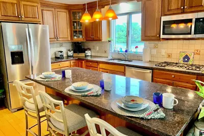 Downtown Mystic Waterfront Oasis