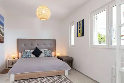 Image de Comfortable family-sized apartman for family or friends. Private beach