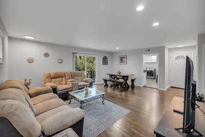 Image de ! Expo Home just minutes from downtown Tulsa!