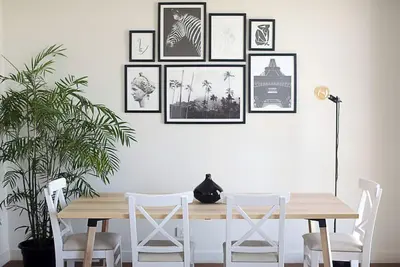 Image de A superior elegant family-sized apartment with an open view in a tranquil area