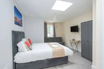Image de *New Studio* Cosy and Clean Zone 6 Cheslfield 2