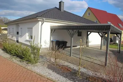 Image de Schöner Bungalow für die ganze Familie auch mit Haustieren in ruhiger Lage