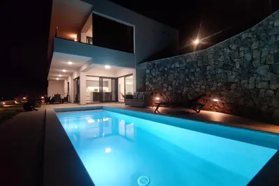 Image de Superbe maison Ă Matulji avec sauna