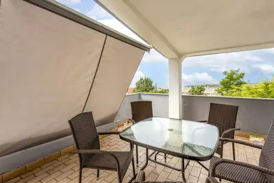 Image de Superbe appartement à Rab avec WiFi