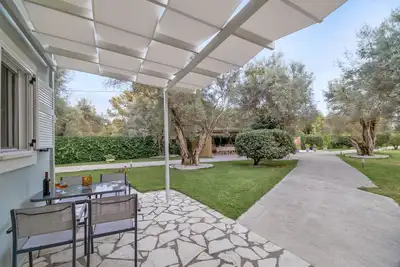 Image de Studio 'Elaia 4' avec vue sur la montagne, Wi-Fi et climatisation