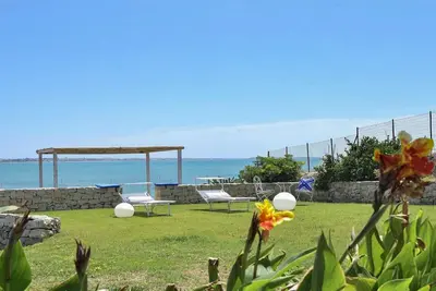 Image de Magnifique maison de 2 chambres à.