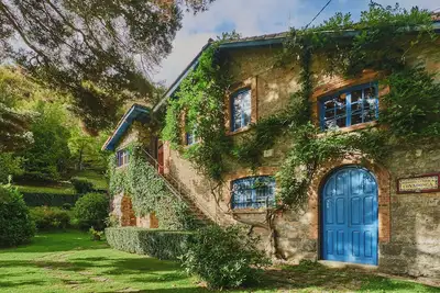 Image de Maison de campagne \"La Fabrica De Cabornera\" avec vue sur la montagne et jardin privé