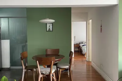 2-bedroom apartment with sea view. Great location and lot of natural light