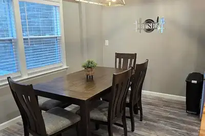 Image de 3br 2ba Apt, Collegedale Tn