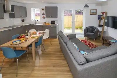 Image de Sea Haven, family friendly, with a garden in Swanage