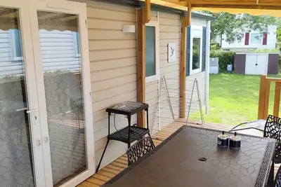 Location Mobil-home tout confort, au sein d'un camping 4*, Le lac des rêves.