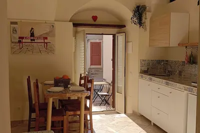 Image de House Scrusciu du mari