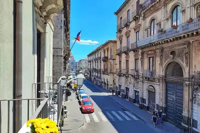 Exclusive Stay [Duomo View + 5 Balconies]