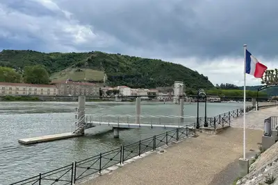 Image de La Batellerie, vue sur le Rhône