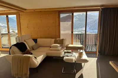 Image de Charming Flat in the Heart of Saanen