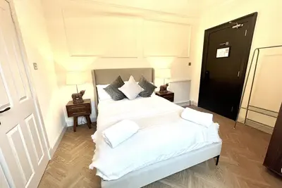 Image de 'Mac' in Allandale ApartHotel