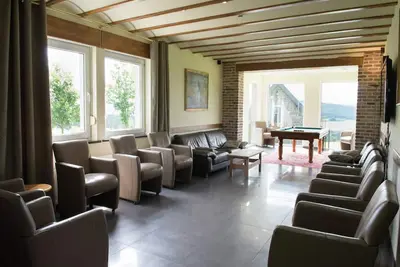 Image de Maison spacieuse et bien entretenue