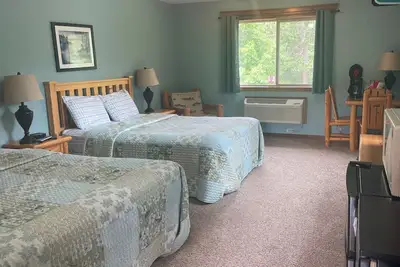Image de Hotel Room at Wildwedge Rv Lodge